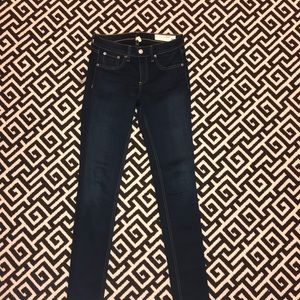 Rag and Bone dark skinny jeans size 26